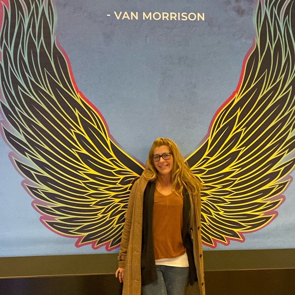 Meet your Posher, Christina - Picture 3 of 5